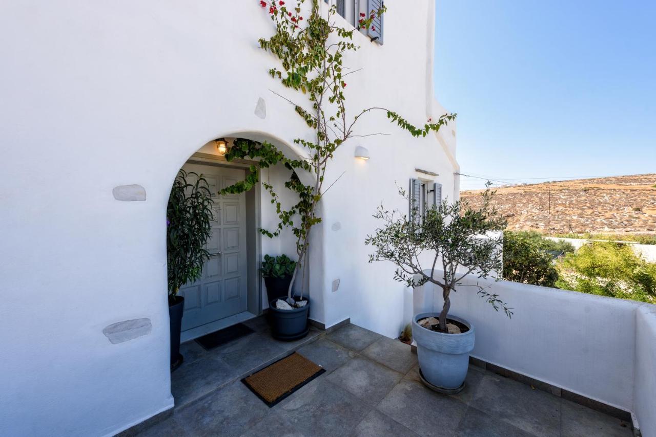 Hara'S Villa In Naousa , Paros Eksteriør bilde