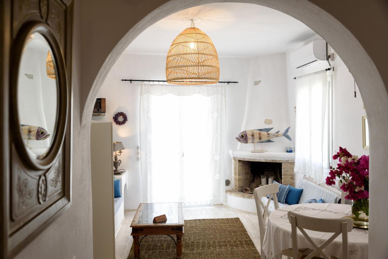 Hara'S Villa In Naousa , Paros Eksteriør bilde