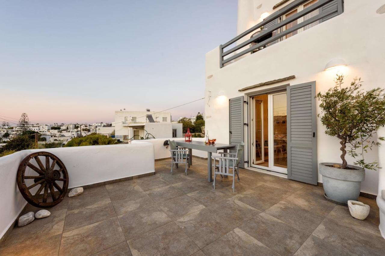 Hara'S Villa In Naousa , Paros Eksteriør bilde